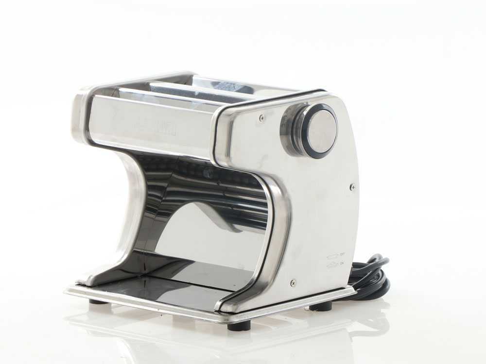 https://www.agrieuro.co.uk/share/media/images/products/insertions-h-big/35943/g3ferrari-sfoglia-prof-electric-pasta-maker-70-watt-g3ferrari-sfoglia-prof-electric-pasta-maker--35943_1_1658500717_IMG_62dab66de25c5.jpg