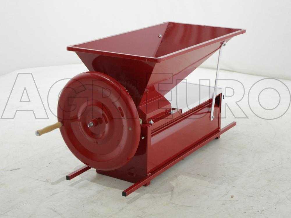 https://www.agrieuro.co.uk/share/media/images/products/insertions-h-big/6058/premium-line-grape-crusher-and-destemmer-with-supporting-frame-and-flywheel-manual-grape-crusher-destemmer-with-supporting-frame--6058_0_1405609946_IMG_1654.JPG