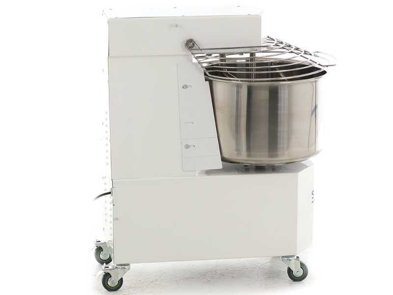 https://www.agrieuro.co.uk/share/media/images/products/insertions-h-normal/21530/seven-italy-gh-30-spiral-mixer-230-v-with-transport-wheels-and-timer-seven-italy-gh-30-professional-dough-mixer--21530_7_1574933069_21529_1_1574931379_IMG_4025.jpg