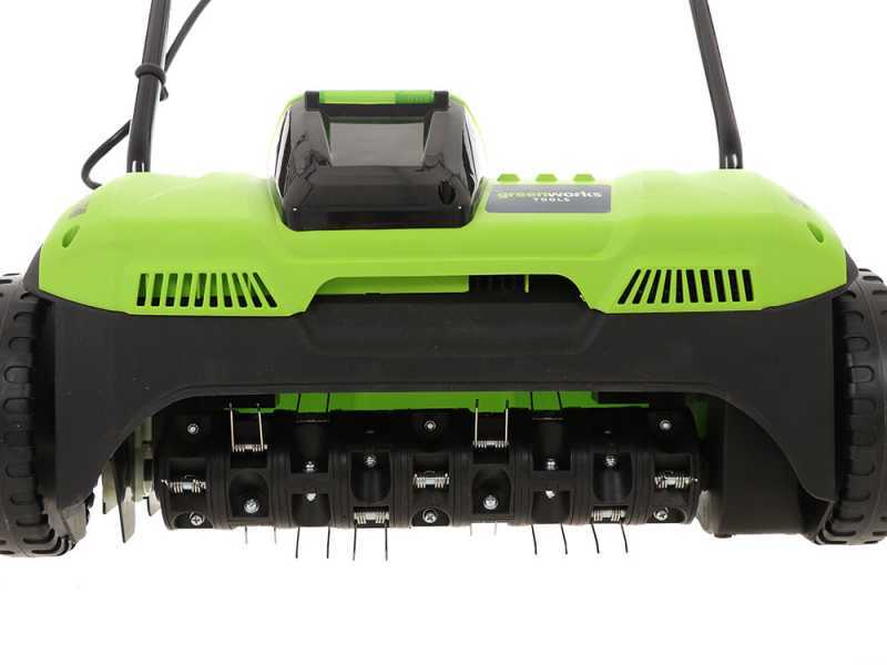 Greenworks G40DT35 - Battery-Powered Lawn Scarifier - BATTERY AND BATTERY CHARGER NOT INCLUDED