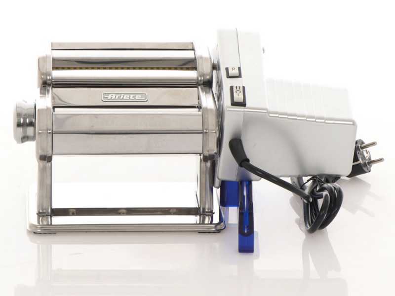 Electric fresh pasta sheeter SR with 220mm steel cylinders
