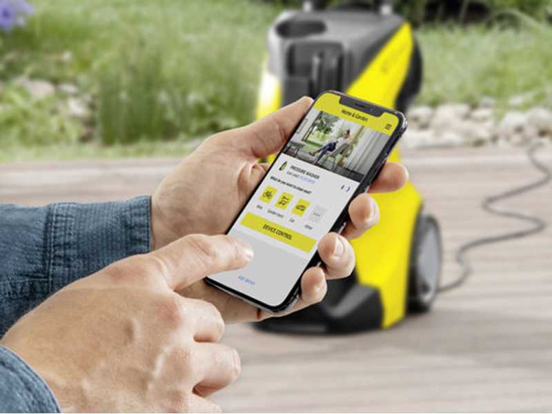 Karcher K5 Premium Smart Control Home + Home Kit - Cold water pressure washer - Bluetooth and Home &amp; Garden App