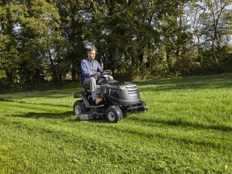 Alpina AT3 98 HA Riding-on Mowers with Stiga ST 400 Engine