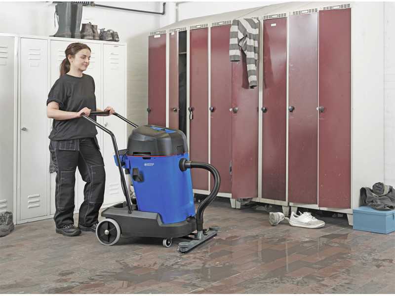 Nilfisk MAXXI II 55-2 WD - Wet and Dry Vacuum Cleaner