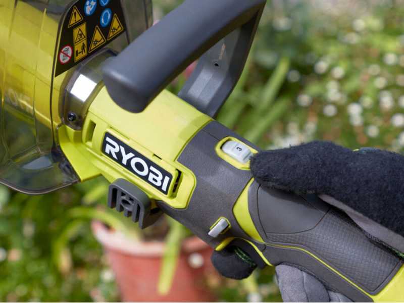 RYOBI RY18HCA-0 Battery-Powered Garden Tiller - 18V - BATTERY AND BATTERY CHARGER NOT INCLUDED