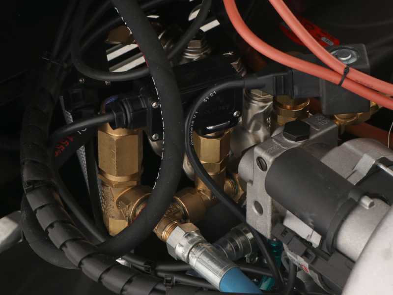Idromatic Astra 200.15 - Three-Phase Hot Water Pressure Washer - Brass Pump