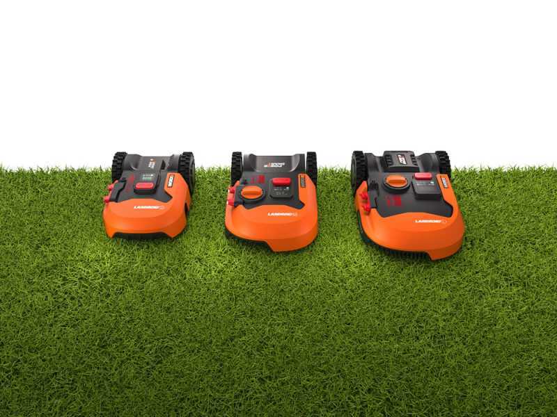 Worx Landroid WR184E - Robotic lawnmower with perimeter - 400m2